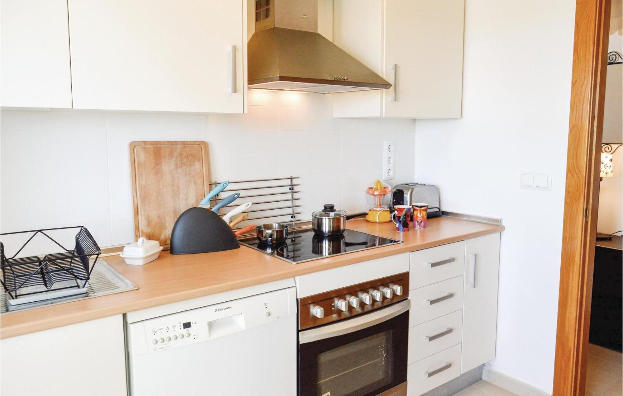 Beautiful Apartment In Sucina With Wifi Bagian luar foto
